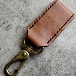 Brelok Othala z kieszonką na banknot skórzany ręcznie wykonany