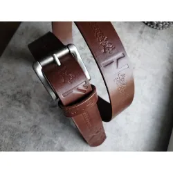 Skórzany pas do spodni brązowy 120 cm Runy ręcznie wykonany